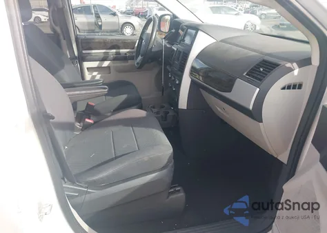 2010 Dodge Grand Caravan Sxt из США, поврежденный, VIN 2D4RN5D11AR316767